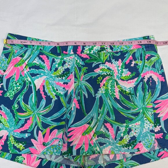Lilly Pulitzer Ocean View Short – Macaw Blues Sweet Escape – Medium – EUC - Picture 11 of 11